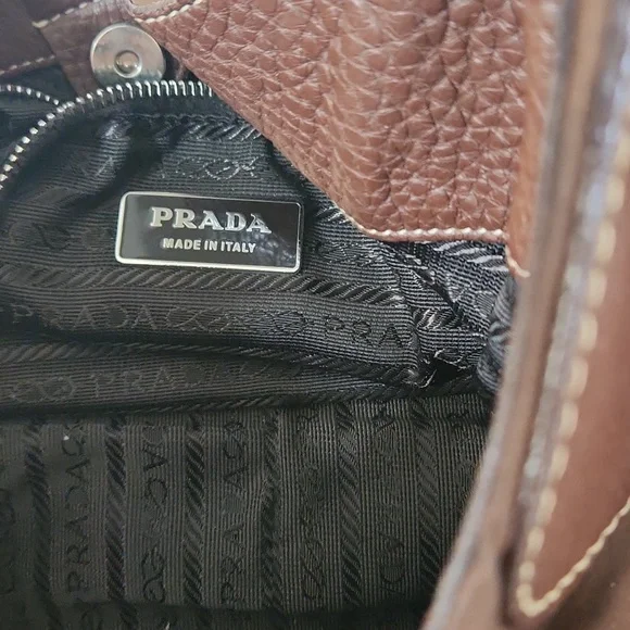Authenic vintage Prada nylon tessuto bag in brown - Picture 9 of 13